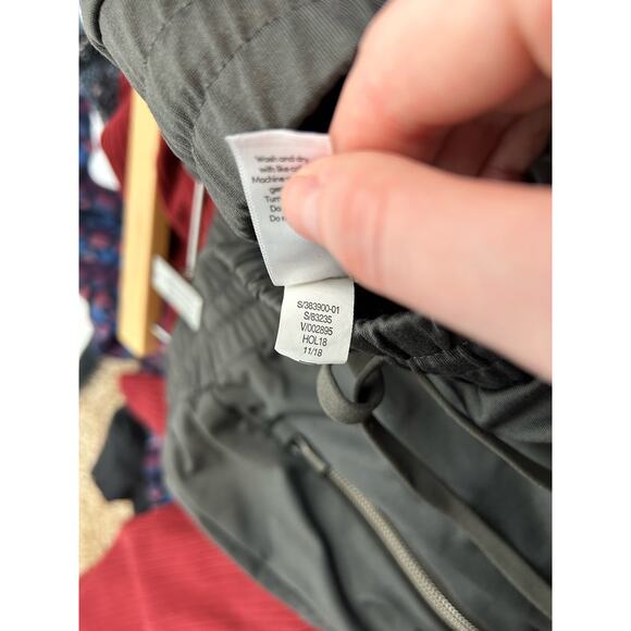 ATHLETA Women's Gray Hilltop Jogger Pants Size Small - Picture 5 of 5